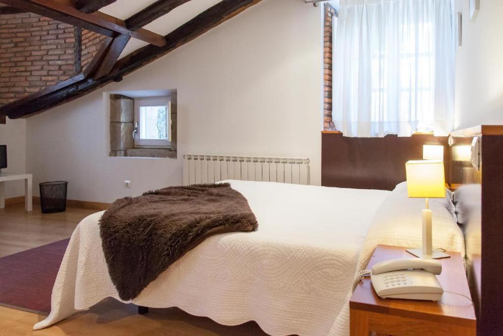 Gastro Hotel La Giraldilla Liérganes Szoba fotó